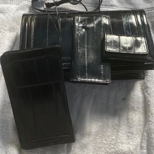 New Vintage 4 pieces Eel Skin, Shoulder bag, check book, wrist bag and key case